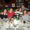 René-Charles, le fils de Céline Dion, s'amuse avec ses amis à Las Vegas. Juin 2017.
