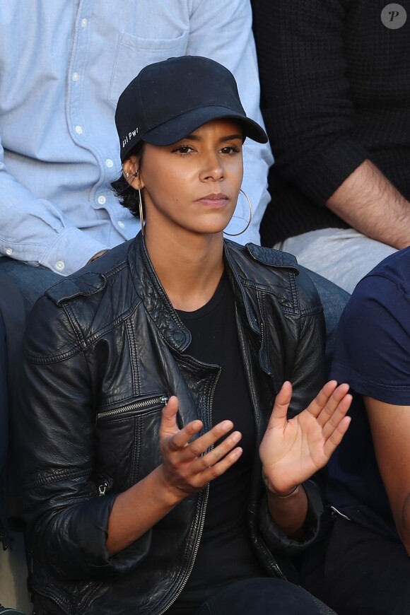 La chanteuse Shy'm est venue soutenir son compagnon Benoît Paire lors des internationaux de tennis de Roland Garros à Paris le 4 juin 2017. © Dominique Jacovides-Cyril Moreau/Bestimage