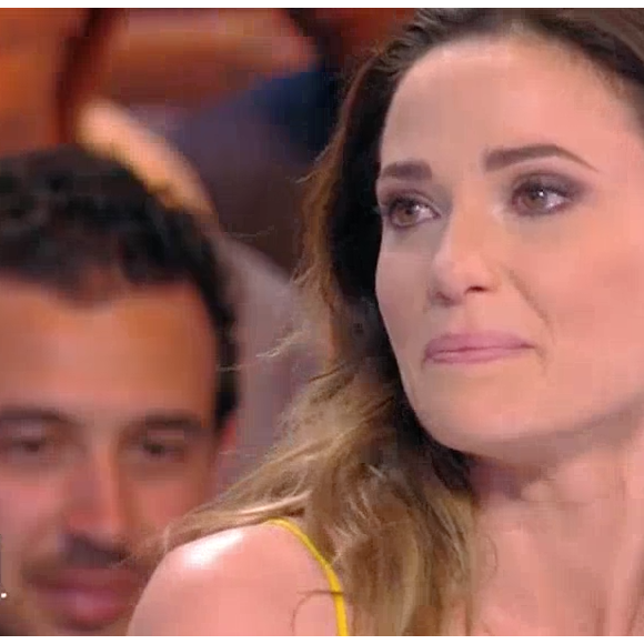 Capucine Anav en larmes en évoquant son départ de "Touche pas à mon poste". Le 20 juin 2017 sur C8.