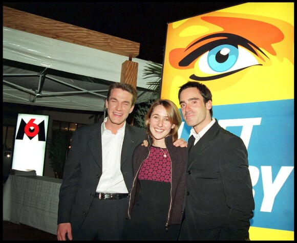 Benjamin Castaldi à l'époque du Loft, avec Alexia Laroche-Joubert, chez M6, Paris, le 23 mars 2001.