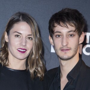 Exclusif - Pierre Niney et sa compagne Natasha Andrews - Inauguration du nouveau concept de boutique Montblanc réalisé par le designer Noé Duchaufour-Lawrance, au 12 Boulevard des Capucines à Paris, le 14 janvier 2016. © Olivier Borde/Bestimage