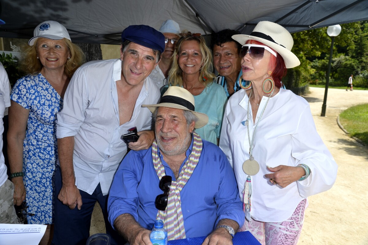 Photo Katia Tchenko Tex Fiona Gélin Jean Pierre Castaldi Pétanque des stars dans les