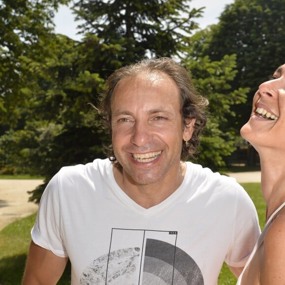 Philippe Candeloro et Emmanuelle Boidron - Pétanque des stars dans les jardins du Pavillon Gabriel à Paris le 22 juin 2017. © Coadic Guirec / Bestimage