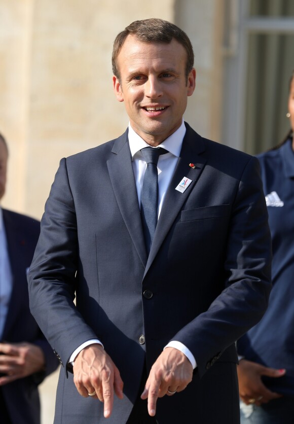 Le président de la République Emmanuel Macron au Palais de l'Elysée à Paris, le 20 juin 2017. © Dominique Jacovides/Bestimage
