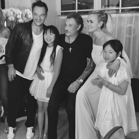 David, Johnny et Laeticia Hallyday, entourés de Jade et Joy, le 18 juin 2017