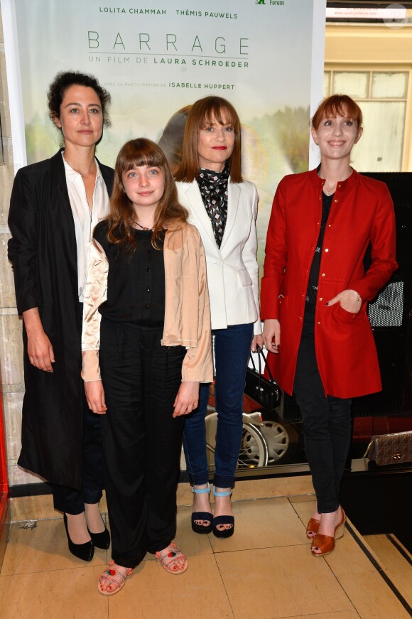Laura Schroeder, Thémis Pauwels, Isabelle Huppert et Lolita Chammah à l'avant-première du film "Barrage" au cinéma MK2 Odéon à Paris, le 29 juin 2017. © Guirec Coadic/Bestimage