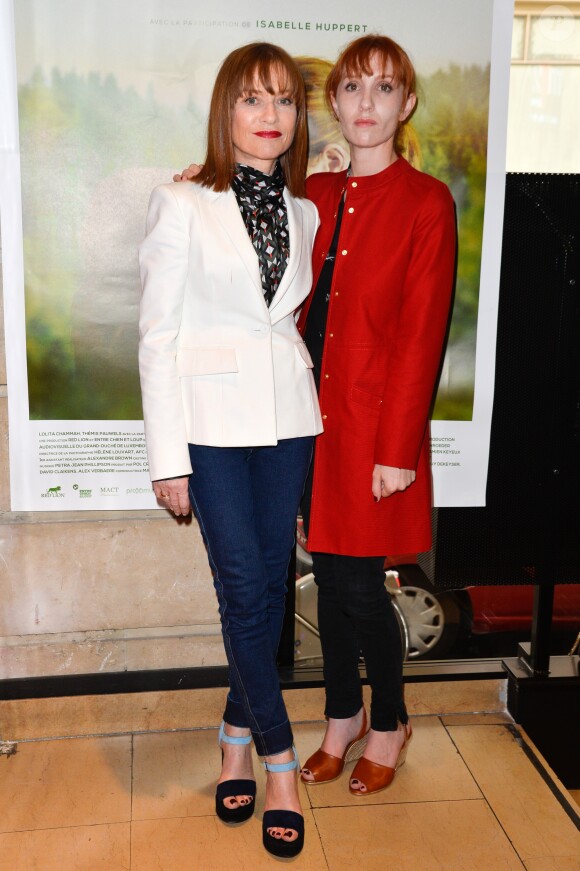 Isabelle Huppert et Lolita Chammah à l'avant-première du film "Barrage" au cinéma MK2 Odéon à Paris, le 29 juin 2017. © Guirec Coadic/Bestimage