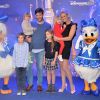 Elodie Gossuin, Bertrand Lacherie et leurs 4 enfants Rose Lacherie, Jules Lacherie, Joséphine Lacherie, Léonard Lacherie - 25 ème anniversaire de Disneyland Paris à Marne-La-Vallée le 25 mars 2017 © Veeren Ramsamy / Bestimage