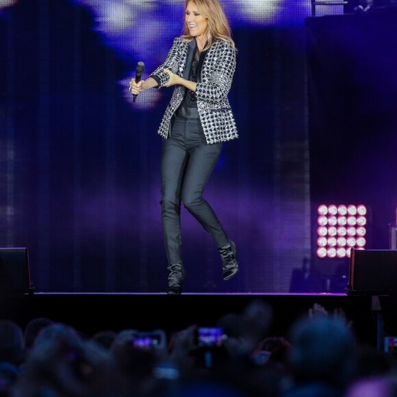 Céline Dion au Stade Matmut à Bordeaux, le 29 juin 2017. © Quentin Salinier-Patrick Bernard/Bestimage