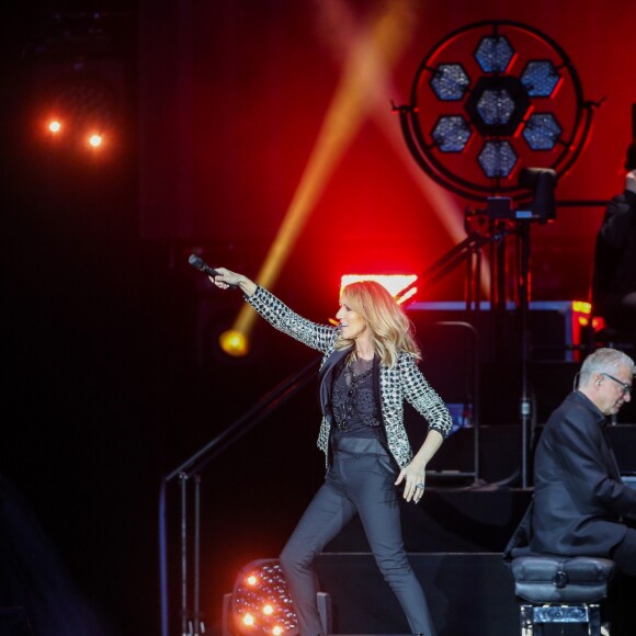 Céline Dion au Stade Matmut à Bordeaux, le 29 juin 2017. © Quentin Salinier-Patrick Bernard/Bestimage