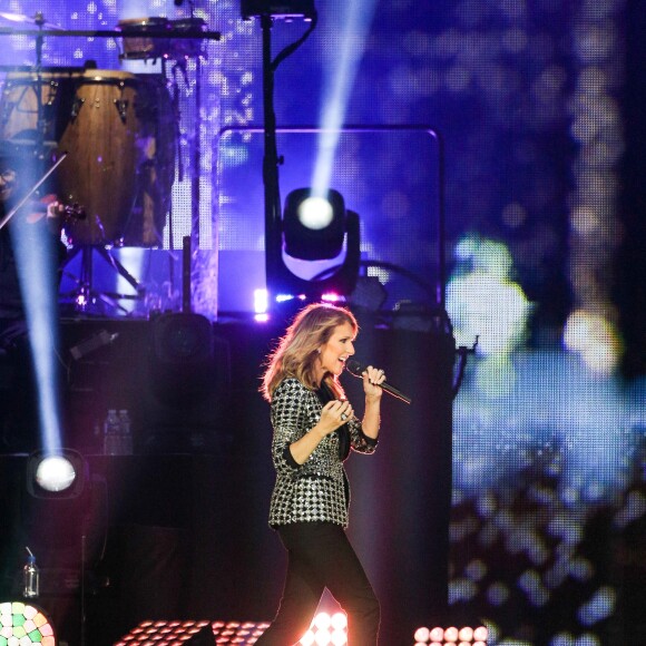 Céline Dion au Stade Matmut à Bordeaux, le 29 juin 2017. © Quentin Salinier-Patrick Bernard/Bestimage