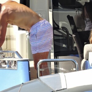 Exclusif  - Rafael Nadal passe ses vacances avec sa compagne Maria Francesca "Xisca" Perello et le joueur de football Fernando Llorente, sa femme Maria et leur fille sur son yacht à Majorque en Espagne le 14 juin 2017.