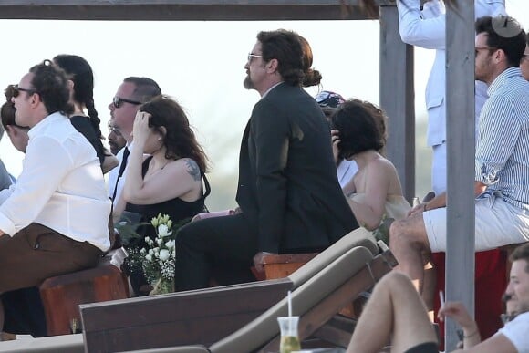 Exclusif - Gerard Butler assiste au mariage d'amis proches sur une plage de Tulum au Mexique. Le 1er juillet 2017