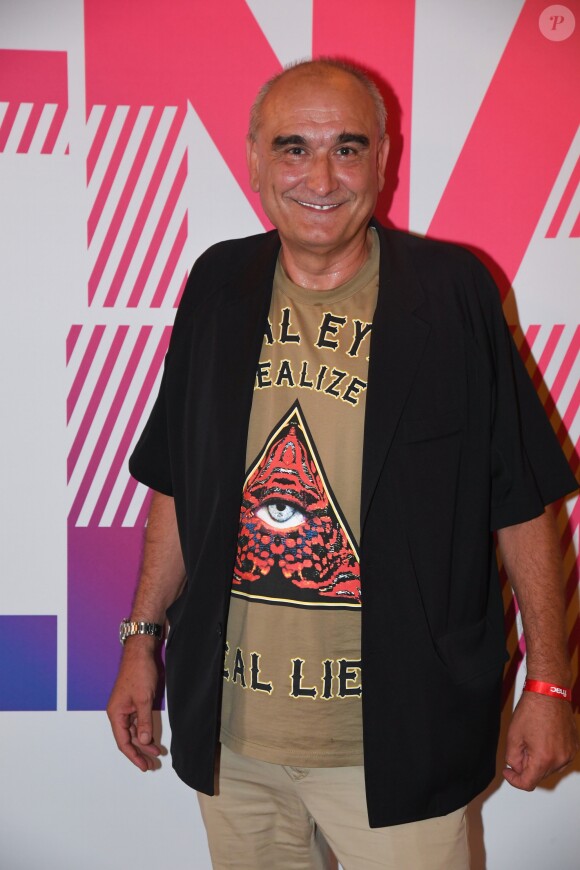 Pascal Nègre au Fnac Live Festival à l'Hôtel de Ville à Paris. Du jeudi 6 au samedi 8 juillet 2017, la Fnac reprend place sur le Parvis de l'Hôtel de Ville de Paris ainsi que dans ses salons pour offrir au public 3 soirées de concerts gratuits. Paris, le 6 juillet 2017. © Lionel Urman/Bestimage