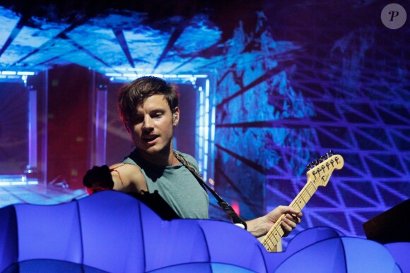 Mome (Møme) en concert sur le parvis lors du Fnac Live Festival à l'Hôtel de Ville à Paris, le 6 juillet 2017. © Lise Tuillier/Bestimage