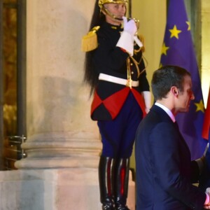 Le président de la République française Emmanuel Macron et sa femme la première dame Brigitte Macron reçoivent le premier ministre d'Australie, Malcolm Turnbull et sa femme Lucy Turnbull pour un dîner de travail au Palais de l'Elysée à Paris, France, le 8 juillet 2017. © Giancarlo Gorassini/Bestimage