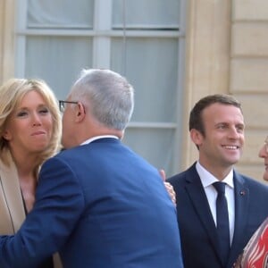 Le président de la République française Emmanuel Macron et sa femme la première dame Brigitte Macron reçoivent le premier ministre d'Australie, Malcolm Turnbull et sa femme Lucy Turnbull pour un dîner de travail au Palais de l'Elysée à Paris, France, le 8 juillet 2017. © Giancarlo Gorassini/Bestimage