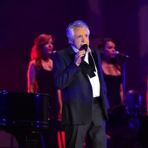 Exclusif - Michel Sardou en concert au stade Tropenas à Montélimar le 5 juillet 2017 dans le cadre de sa dernière tournée "La dernière danse". © Bruno Bebert / Bestimage