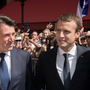 Le maire de Nice, Christian Estrosi, sa femme Laura Tenoudji (enceinte), le président de la République Emmanuel Macron, sa femme Brigitte Macron (Trogneux) - Le président de la République est reçu par l'hôtel de ville de Nice pour un entretien avant la cérémonie d'hommage aux victimes de l'attentat du 14 juillet 2016 à Nice, le 14 juillet 2017. © Cyril Moreau/Bestimage