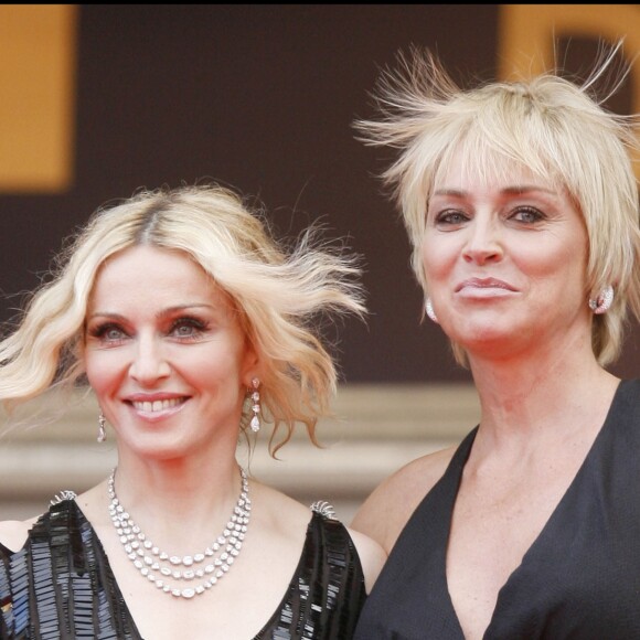 Madonna et Sharon Stone à Cannes en mai 2008.