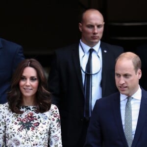 Le prince William et la duchesse Catherine de Cambridge ont visité le 18 juillet 2017 l'ancien camp de concentration de Stutthof, près de Gdansk, lors de leur visite officielle en Pologne, le premier établi par les nazis dans le pays, en 1939, et l'un des derniers libérés par les Alliés, en 1945.