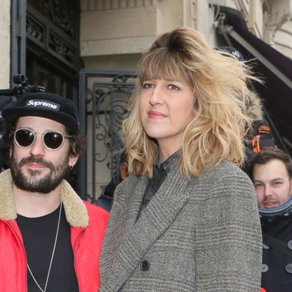 Daphné Bürki et son fiancé Gunther Love (Sylvain Quimène) au défilé de mode Haute-Couture printemps-été 2017 "Jean-Paul Gaultier" à Paris le 25 janvier 2017. © CVS-Veeren/Bestimage