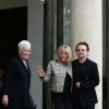 Brigitte Macron (Trogneux) avec le chanteur Bono, co-fondateur de l'organisation ONE et Gayle Smith après son entretien avec le président de la République au palais de l'Elysée à Paris, le 24 juillet 2017. © Alain Guizard/Bestimage