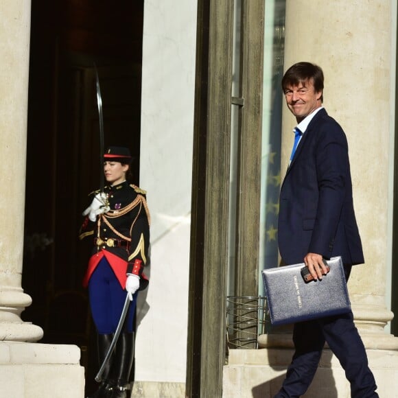 Le ministre de la Transition écologique et solidaire Nicolas Hulot arrivant au conseil des ministres au palais de l'Elysée à Paris, le 5 juillet 2017. © Giancarlo Gorassini/Bestimage