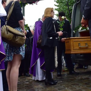 Catherine Rich, la femme de Claude Rich lors des obsèques de Claude Rich en l'église Saint-Pierre-Saint-Paul d'Orgeval à Orgeval le 26 juillet 2017.26/07/2017 - Orgeval