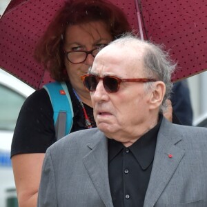 Claude Brasseur lors des obsèques de Claude Rich en l'église Saint-Pierre-Saint-Paul d'Orgeval à Orgeval le 26 juillet 2017.26/07/2017 - Orgeval