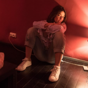 Nâdiya en studio d'enregistrement, le 28 juillet 2017.