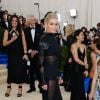 Yolanda Hadid - Met Gala 2017 à New York. Le 1er mai 2017 © Christopher Smith / Zuma Press / Bestimage
