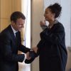 Rihanna rencontre le président Emmanuel Macron et son épouse Brigitte Macron au Palais de l'Élysée. Paris, le 26 juillet 2017.