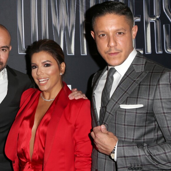 Gabriel Chavarria, Ricardo de Montreuil, Eva Longoria et Theo Rossi à la première du film 'Lowriders' à Los Angeles, le 9 mai 2017 © Faye Sadou/AdMedia via Zuma/Bestimage