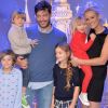 Elodie Gossuin, Bertrand Lacherie et leurs 4 enfants Rose Lacherie, Jules Lacherie, Joséphine Lacherie, Léonard Lacherie - 25 ème anniversaire de Disneyland Paris à Marne-La-Vallée le 25 mars 2017 © Veeren Ramsamy / Bestimage