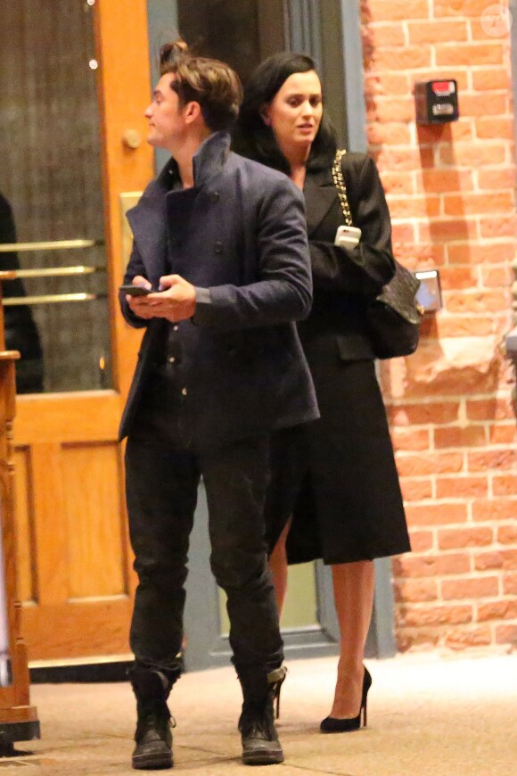 Exclusif - Le couple Katy Perry et Orlando Bloom arrivent à leur hôtel 'Jerome' à Aspen dans le Colorado pour assister au mariage de leur amie la styliste Jamie Schneider. Le 8 avril 2016