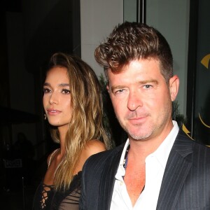 Robin Thicke et sa compagne April Love Geary sortent de la soirée d'anniversaire de Lana Del Rey au club 1 OAK à West Hollywood, le 22 juin 2017.