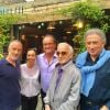 Julie Gayet et François Hollande ont dîné avec Michel Drucker, son épouse Dany Saval et Charles Aznavour dans le village d'Eygalières le 17 août 2017.