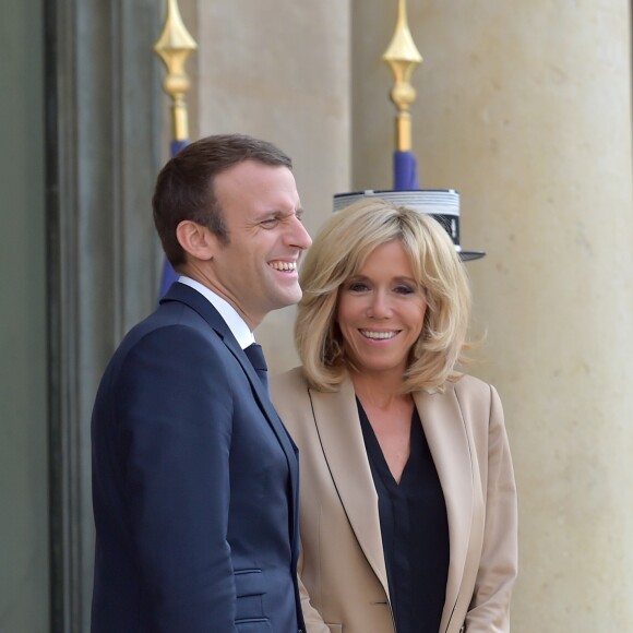 Le président de la République française Emmanuel Macron et sa femme la première dame Brigitte Macron (Trogneux) reçoivent le premier ministre d'Australie, Malcolm Turnbull et sa femme Lucy Turnbull pour un dîner de travail au Palais de l'Elysée à Paris, le 8 juillet 2017. © Giancarlo Gorassini/Bestimage