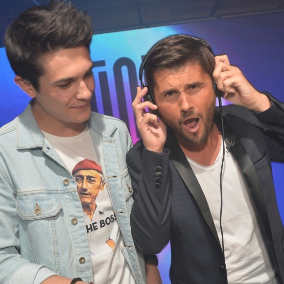 Exclusif - Kungs et Christophe Beaugrand - Kungs mixe à la Villa Schweppes lors du 70ème Festival International du Film de Cannes Le 21 mai 2017.