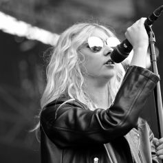The Pretty Reckless - Taylor Momsen lors du festival Rock en Seine au Domaine National de Saint-Cloud le 25 août 2017. © Lise Tuillier / Bestimage