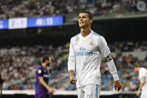 Cristiano Ronaldo. Le Real Madrid remporte le 38ème Trophée Santiago Bernabeu face à la Fiorentina au stade Bernabeu à Madrid, le 23 août 2017.