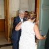 Semi exclusif - Enrico Macias arrive à la 11ème chambre du tribunal correctionnel pour le verdict de son affaire d'escroquerie d'emprunts hypothécaires auprès de la banque islandaiseLandsbanki Luxembourg le 28 août 2017.