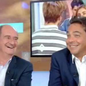 Pierre LEscure et Patric Cohen - Julie Gayet invitée de "C à vous" sur France 5, le 28 août 2017.