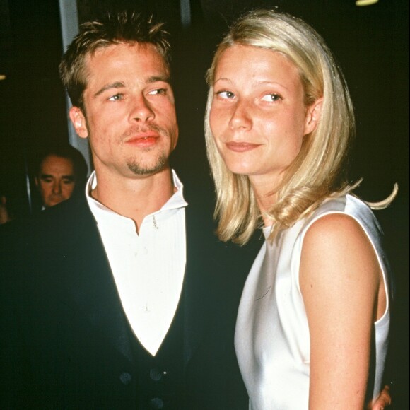 Brad Pitt et Gwyneth Paltrow à la première du film "Legends of the Fall" à Londres en avril 1995.