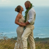Ronda Rousey et Travis Browne lors de leur mariage célébré à Hawai le 26 août 2017.