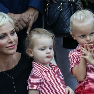 La princesse Charlene de Monaco, la princesse Gabriella et le prince Jacques durant le traditionnel pique-nique des monégasques au parc Princesse Antoinette à Monaco le 1er septembre 2017. © Olivier Huitel/Pool restreint Monaco/Bestimage