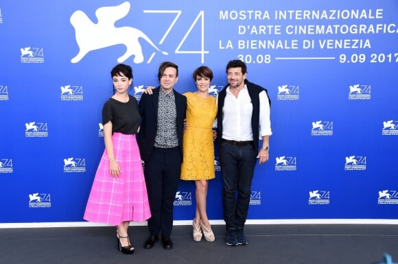 Matilda de Angelis, Sebastiano Riso, Micaela Ramazzotti, Patrick Bruel - Photocall du film "Una Famiglia" lors du 74ème Festival International du Film de Venise, la Mostra. Le 4 septembre 2017