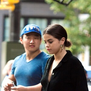 Selena Gomez et son compagnon The Weeknd sont allés faire du shopping chez Louis Vuitton dans le quartier SoHo à New York, le 3 septembre 2017