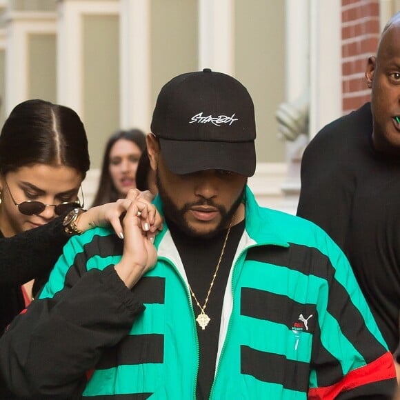 Selena Gomez et son compagnon The Weeknd sont allés faire du shopping chez Louis Vuitton dans le quartier SoHo à New York, le 3 septembre 2017